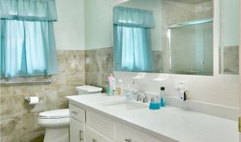159 N Canfield Niles Rd, Austintown, OH 44515