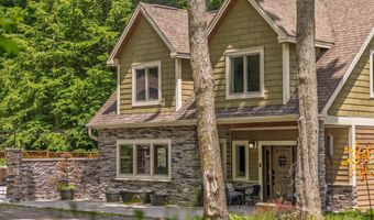 7105 SE Torch Lake Dr, Alden, MI 49612