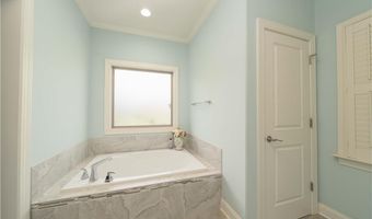 153 Caudle Meadows Dr, Advance, NC 27006