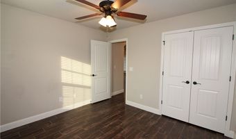 2305 SW Elington St, Bentonville, AR 72713
