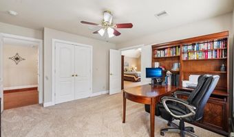 6139 PALOMINO Dr, Allentown, PA 18106