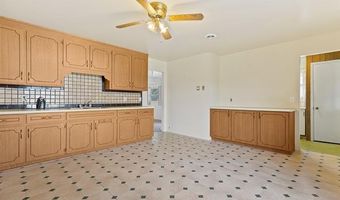 408 HOWELL Rd, Allenton, MI 48002