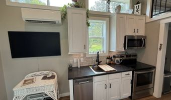 1530 Prince Rd, Big Sandy, TN 38221