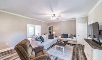 619 Crestman Dr, Arab, AL 35016