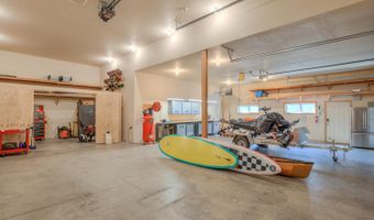 17295 Azusa Rd, Bend, OR 97707