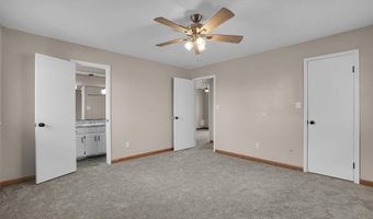 2108 Galaxy Dr, Altus, OK 73521