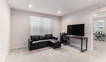 2853 Dillon Dr, Ann Arbor, MI 48105