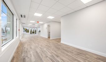 451 Essex St, Beverly, MA 01915