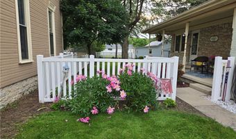 212 N Main St, Ansonia, OH 45303