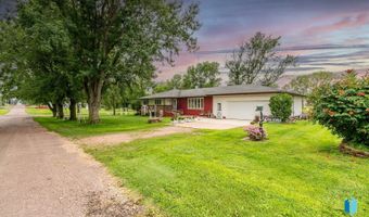 511 N Cherry Ave, Bridgewater, SD 57319