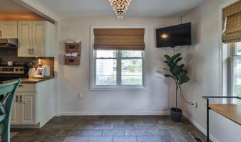 2310 E Woodlawn St, Allentown, PA 18109