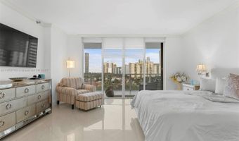 19500 Turnberry Way 7A, Aventura, FL 33180