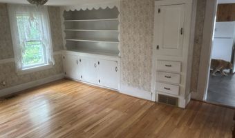 332 Main St, Alton, NH 03810