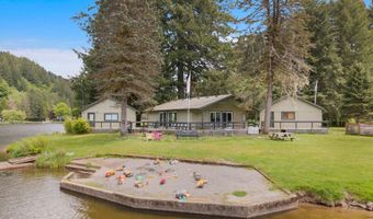 71690 NORTHSHORE Dr, Birkenfeld, OR 97016