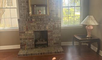 74 Lafayette St, Alexander City, AL 35010