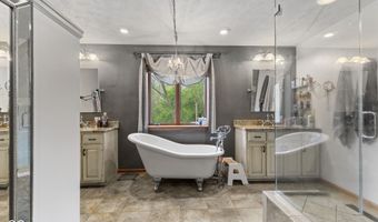 1126 Timber Climb Dr, Avon, IN 46123