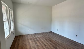 16 Somerset Dr, Appomattox, VA 24522