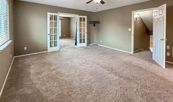 2114 Oakglen Dr, Ardmore, OK 73401