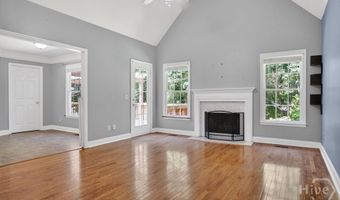354 E Creek Bnd, Athens, GA 30605