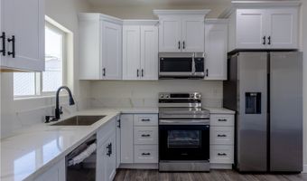 1968 Montclair Dr, Bullhead City, AZ 86442