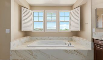 920 W GRAND CANYON Dr, Chandler, AZ 85248