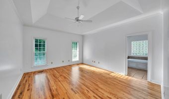 104 Westlake Cir, Americus, GA 31709