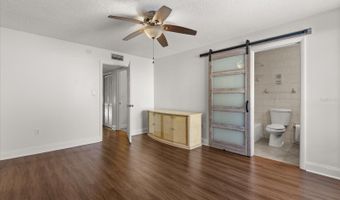 512 ORANGE Dr 32, Altamonte Springs, FL 32701