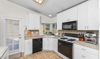 2027 Pointer Gln, Escondido, CA 92029