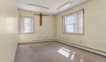 27 Ossipee Trl E, Standish, ME 04084