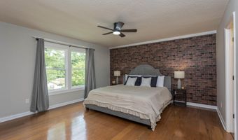 715 Carmen Dr, Athens, TN 37303