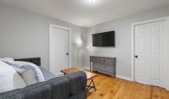 31 Water St 1, Bradford, NH 03221