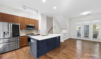 928 Garden District Dr, Charlotte, NC 28202