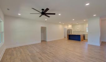 408 Edgewood Dr, Belton, SC 29627