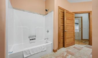 1653 Fairview Dr, Allegan, MI 49010