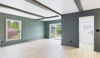 1316 MONTCLAIRE Ct, Appleton, WI 54915