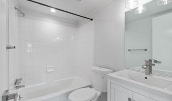 208 VICTOR Pkwy A, Annapolis, MD 21403