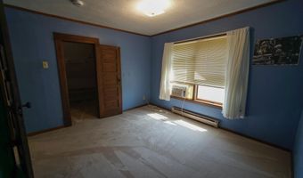 610 7th Ave, Ackley, IA 50601