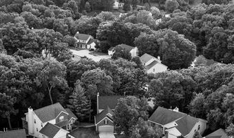 14 Greystoke Ct, Ballwin, MO 63021