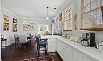 717 Camelia Ave, Baton Rouge, LA 70806