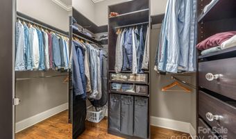 723 E 35th St, Charlotte, NC 28205