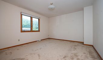 73 Velina Dr, Albany, NY 12203