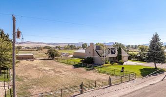 12568 N Hawthorne Rd, Chubbuck, ID 83202