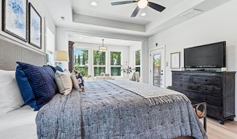 109 SW Autumn Hills Rd, Bentonville, AR 72712