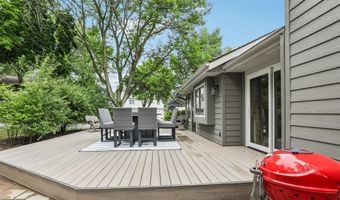 13 Apple Hill Cir, Madison, WI 53717
