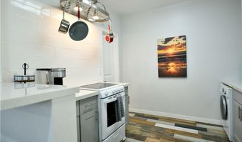 2435 Tuttle St, Carlsbad, CA 92008