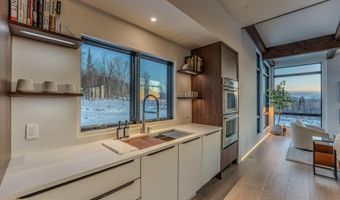 289 Ledgewood Dr, Bethlehem, NH 03574