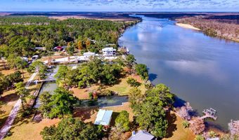 5 Big Oaks Dr, Apalachicola, FL 32320