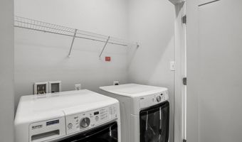 6940 ROCKLEDGE Dr, Bethesda, MD 20817