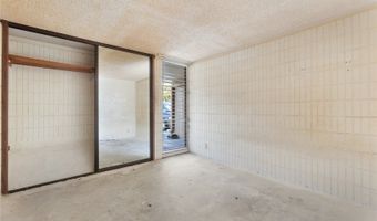 1720 Huna St B206, Honolulu, HI 96817