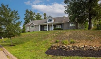 1 Pinewood Way, Athens, OH 45701